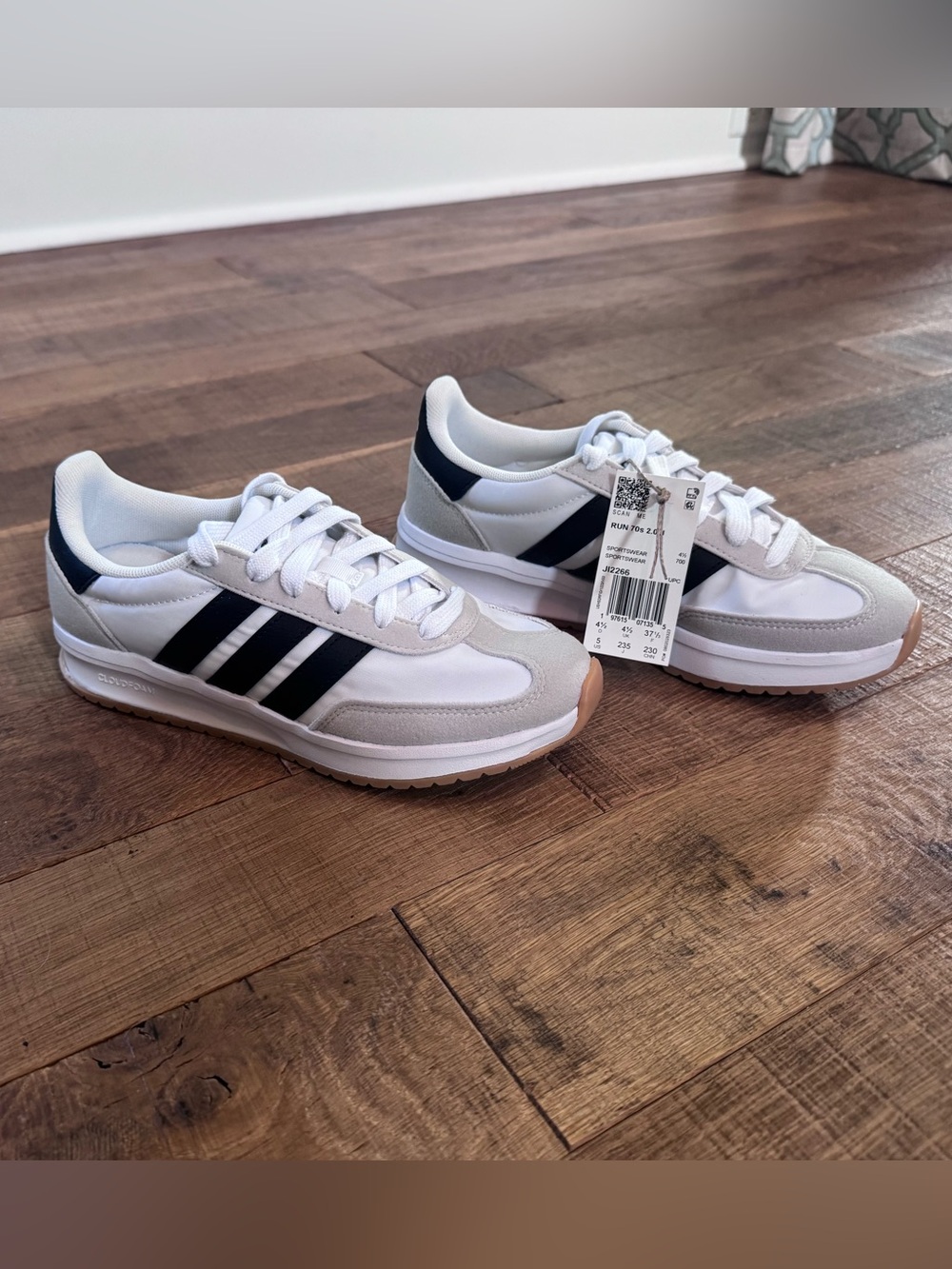 Women’s Adidas Sneakers